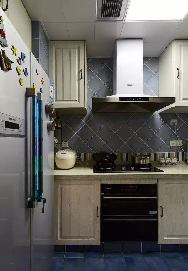 厨房插座这样安装，才叫得心应手！